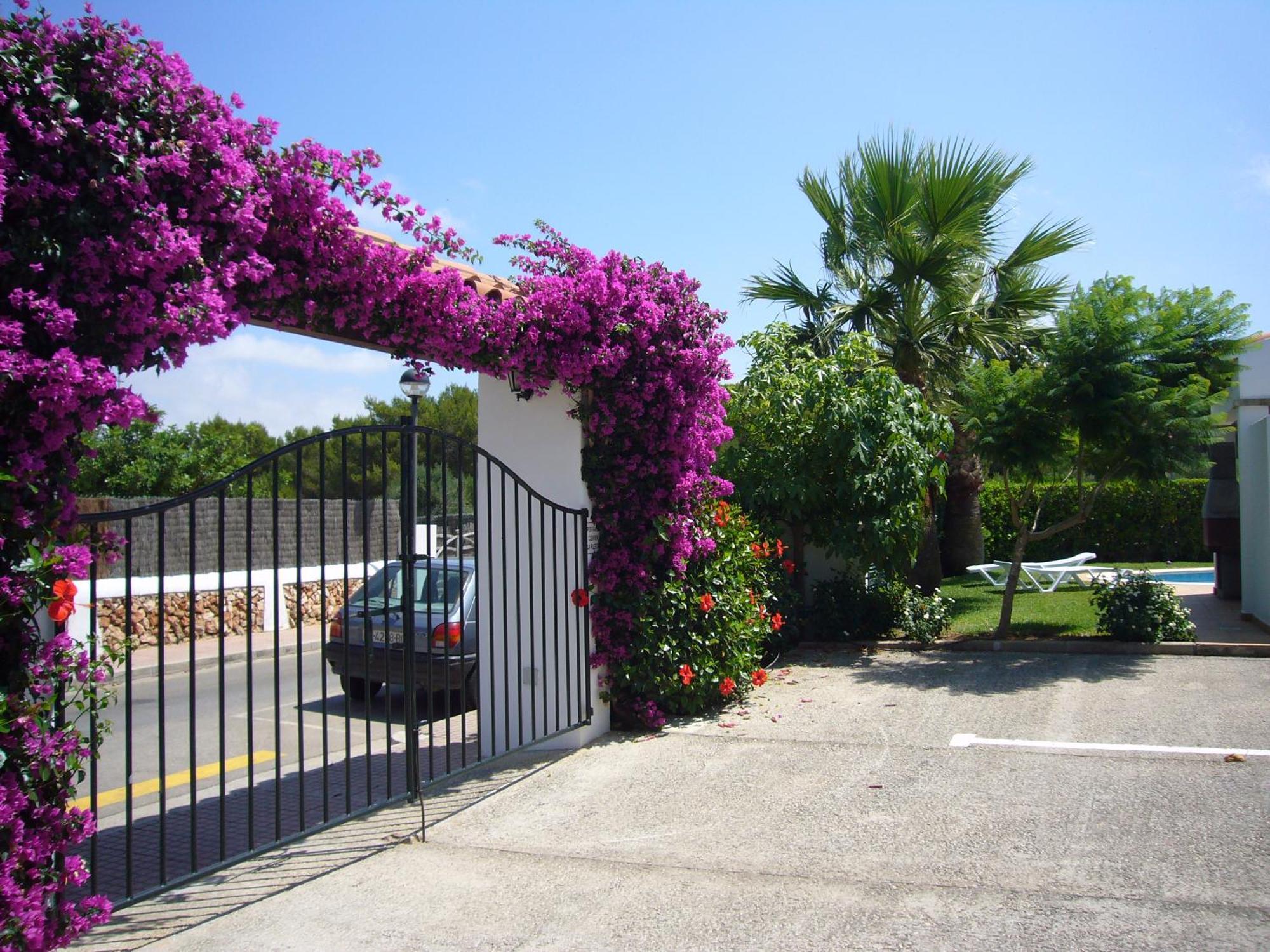 Apartchalet Villas Elvira. Villa A Son Carrio  المظهر الخارجي الصورة